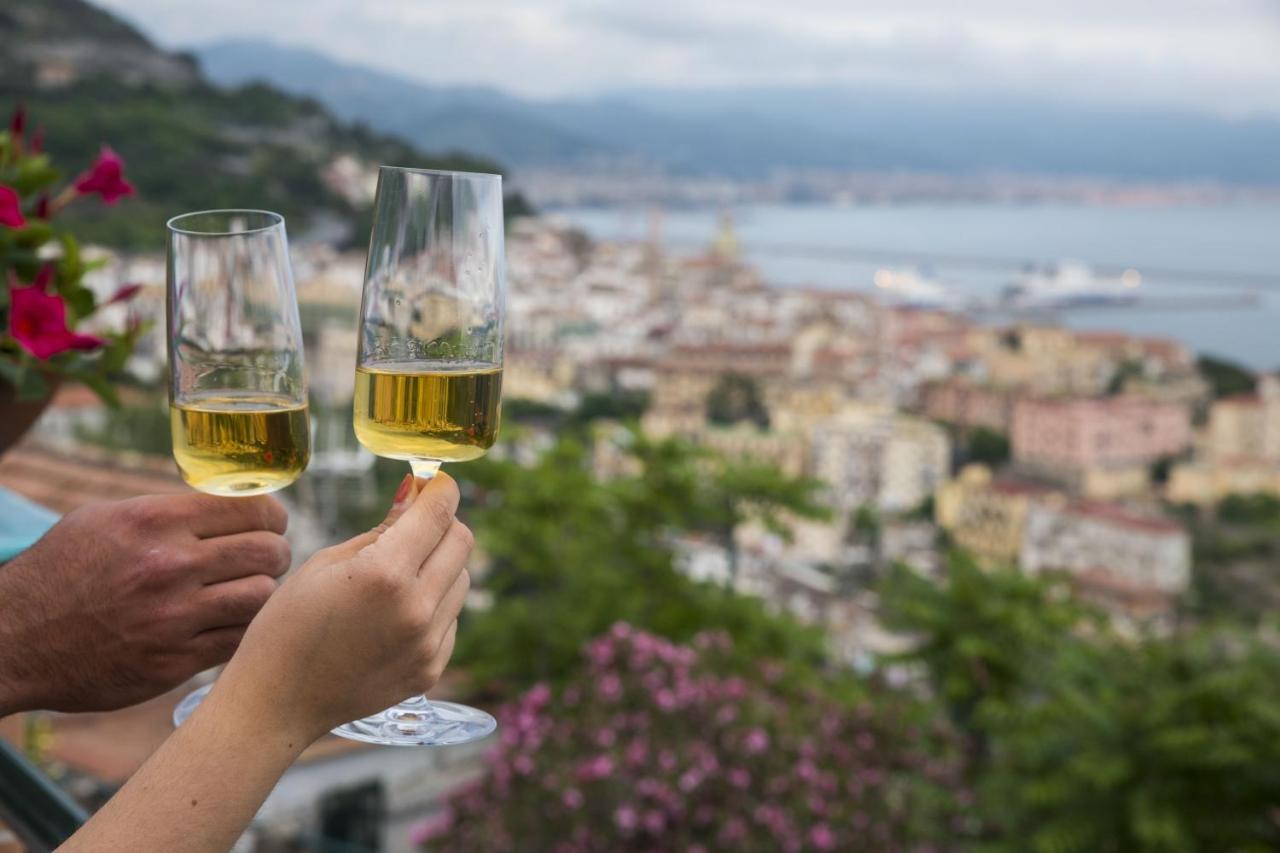 مبيت وإفطار Vietri L'Incanto Amalfi Coast المظهر الخارجي الصورة